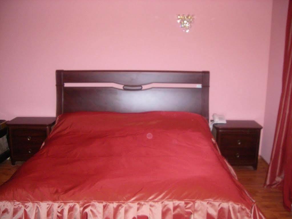 Gyumri Hotel Jerevan Buitenkant foto